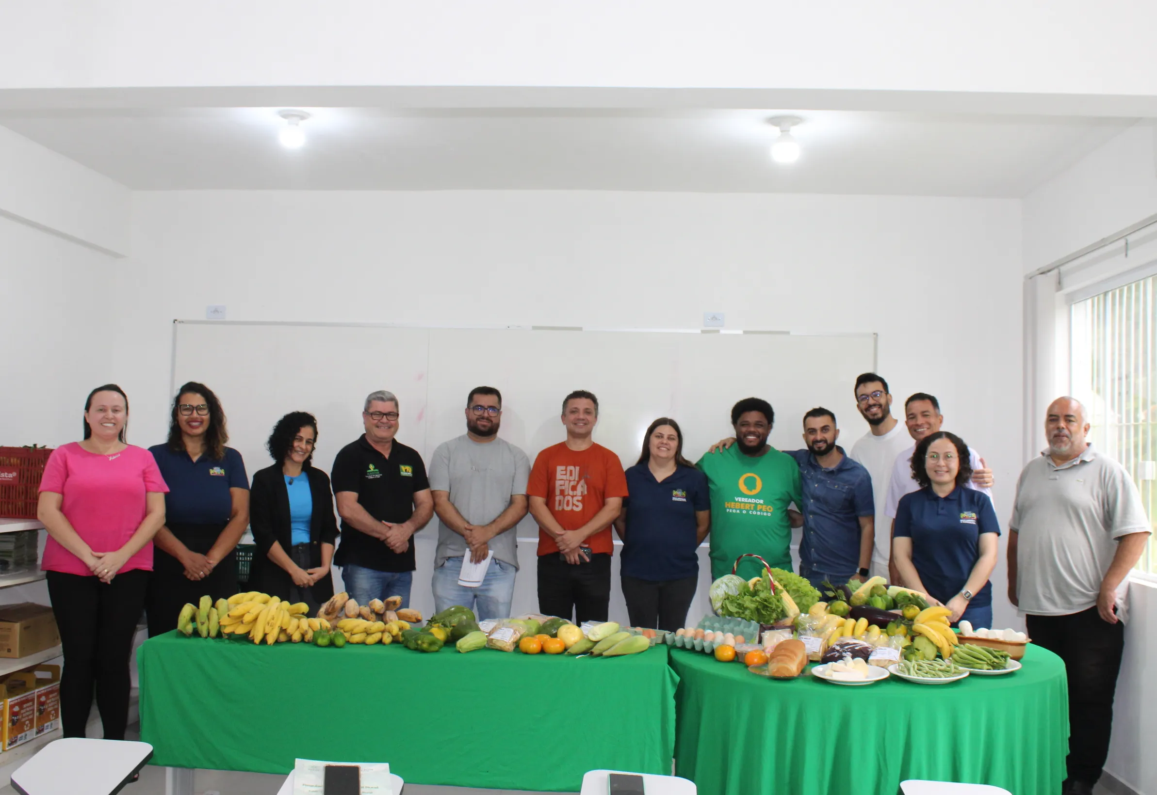 Programa premiado de Cajati que une Agricultura Familiar e Segurança Alimentar apresenta seus produtos
