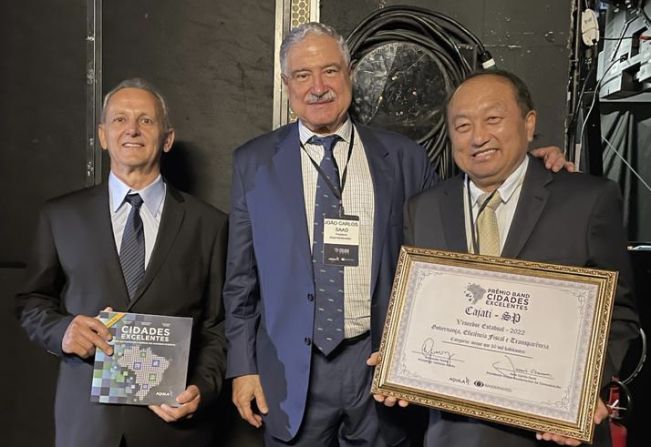 Cajati recebe Prêmio Band Cidades Excelentes 2022