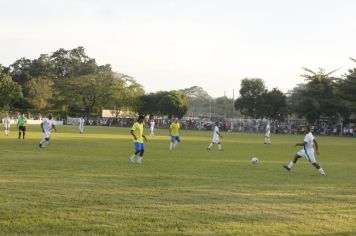 Foto - JOGO COMEMORATIVO COM EX-CRAQUES DA SELEÇÃO BRASILEIRA- CAJATI, 31 ANOS