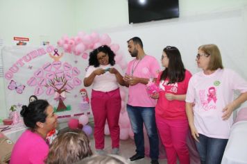 Foto - Campanha Outubro Rosa nas Unidades de Saúde no Município