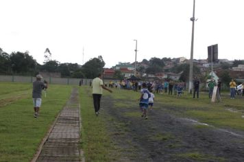 Foto - Torneio de Atletismo entres as APAES do Vale do Ribeira foi realizado no Centro de Eventos em Cajati