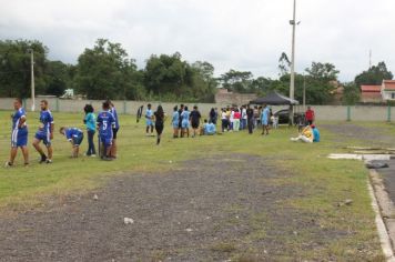 Foto - Torneio de Atletismo entres as APAES do Vale do Ribeira foi realizado no Centro de Eventos em Cajati