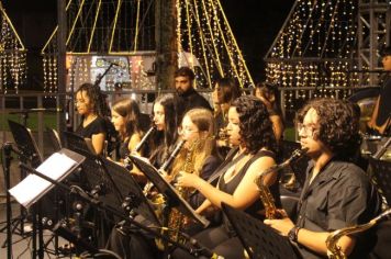 Foto - ABERTURA OFICIAL DO NATAL ENCANTADO ACONTECEU NA NOITE DESTE SÁBADO (7/12)