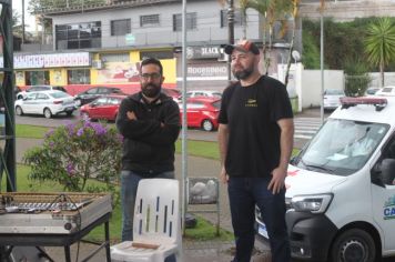 Foto - APAE CAJATI COMEMORA OS 25 ANOS DE EXISTÊNCIA NA PRAÇA DA BÍBLIA