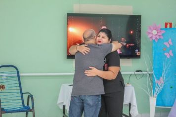 Foto - Residentes do Pró-Idoso participa de evento em homenagem ao dia Internacional da Mulher