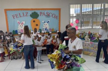 Foto - PREFEITURA DE CAJATI REALIZA ENTREGA  DE OVOS DE PÁSCOA E MIMOS ESPECIAIS!