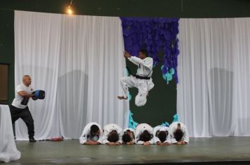 Foto - APAE CAJATI COMEMORA OS 25 ANOS DE EXISTÊNCIA NA PRAÇA DA BÍBLIA