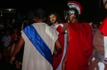 Foto - PAIXÃO DE CRISTO EMOCIONA CERCA DE 1500 MIL PESSOAS NA PRAÇA DA BÍBLIA