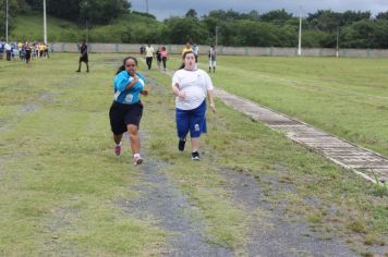 Foto - Torneio de Atletismo entres as APAES do Vale do Ribeira foi realizado no Centro de Eventos em Cajati