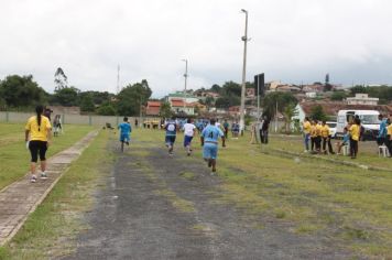 Foto - Torneio de Atletismo entres as APAES do Vale do Ribeira foi realizado no Centro de Eventos em Cajati