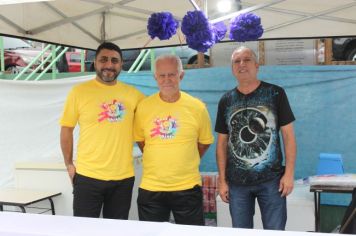 Foto - APAE CAJATI COMEMORA OS 25 ANOS DE EXISTÊNCIA NA PRAÇA DA BÍBLIA