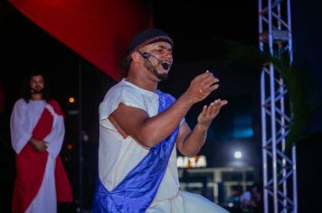 Foto - PAIXÃO DE CRISTO EMOCIONA CERCA DE 1500 MIL PESSOAS NA PRAÇA DA BÍBLIA