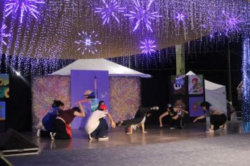 Foto - ABERTURA OFICIAL DO NATAL ENCANTADO ACONTECEU NA NOITE DESTE SÁBADO (7/12)