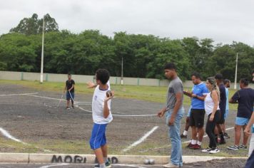 Foto - Torneio de Atletismo entres as APAES do Vale do Ribeira foi realizado no Centro de Eventos em Cajati