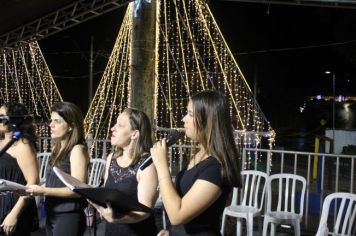 Foto - ABERTURA OFICIAL DO NATAL ENCANTADO ACONTECEU NA NOITE DESTE SÁBADO (7/12)