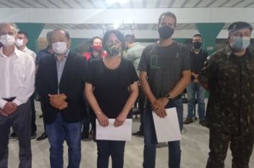 Foto - Formatura da turma pioneira 2021 do Tiro de Guerra 02-094 