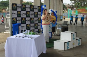 Foto - Torneio de Atletismo entres as APAES do Vale do Ribeira foi realizado no Centro de Eventos em Cajati