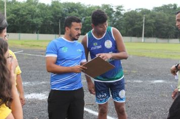 Foto - Torneio de Atletismo entres as APAES do Vale do Ribeira foi realizado no Centro de Eventos em Cajati