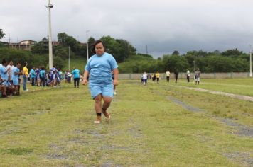 Foto - Torneio de Atletismo entres as APAES do Vale do Ribeira foi realizado no Centro de Eventos em Cajati