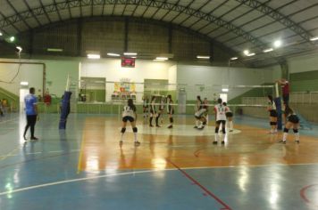 Foto - Campeãs da fase Sub-Regional dos Jogos Abertos da Juventude 2023 realizam amistoso em Cajati