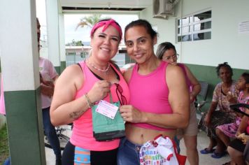 Foto - Campanha Outubro Rosa nas Unidades de Saúde no Município