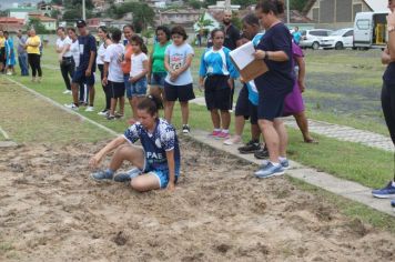 Foto - Torneio de Atletismo entres as APAES do Vale do Ribeira foi realizado no Centro de Eventos em Cajati