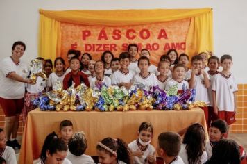 Foto - PREFEITURA DE CAJATI REALIZA ENTREGA  DE OVOS DE PÁSCOA E MIMOS ESPECIAIS!