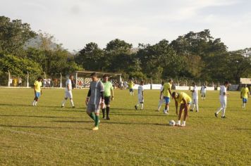 Foto - JOGO COMEMORATIVO COM EX-CRAQUES DA SELEÇÃO BRASILEIRA- CAJATI, 31 ANOS