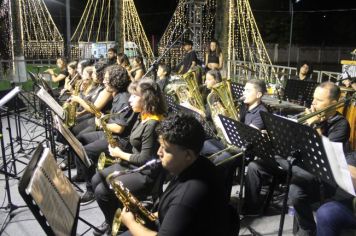 Foto - ABERTURA OFICIAL DO NATAL ENCANTADO ACONTECEU NA NOITE DESTE SÁBADO (7/12)