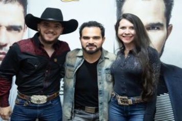 Foto - Shows com Zezé Di Camargo e Luciano e Thiago & Emerson