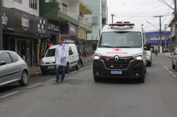 Foto - 1ª Caminhada pela Inclusão Cordão de Girassol 