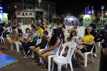 Foto - CIRCUITO SESC NA PRAÇA DA BÍBLIA