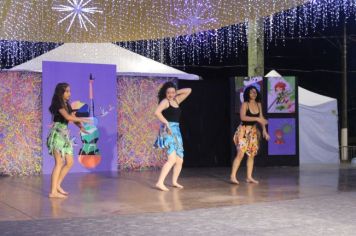 Foto - ABERTURA OFICIAL DO NATAL ENCANTADO ACONTECEU NA NOITE DESTE SÁBADO (7/12)