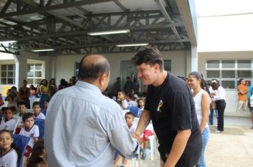 Foto - Inauguração da Escola Municipal de Educação Básica Bairro Jardim São José