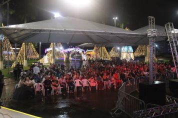 Foto - ABERTURA OFICIAL DO NATAL ENCANTADO ACONTECEU NA NOITE DESTE SÁBADO (7/12)