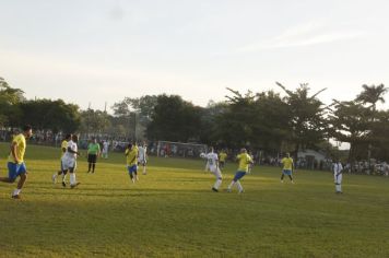 Foto - JOGO COMEMORATIVO COM EX-CRAQUES DA SELEÇÃO BRASILEIRA- CAJATI, 31 ANOS