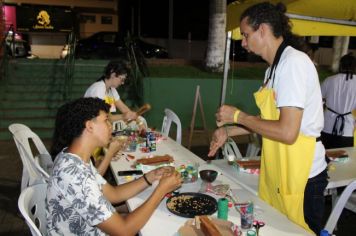 Foto - CIRCUITO SESC NA PRAÇA DA BÍBLIA