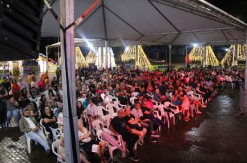 Foto - ABERTURA OFICIAL DO NATAL ENCANTADO ACONTECEU NA NOITE DESTE SÁBADO (7/12)