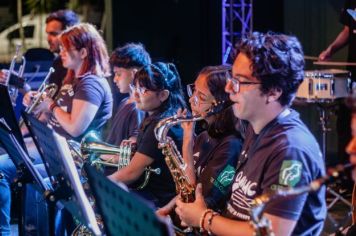 Foto - MOVIMENTO CULTURA NA PRAÇA APRESENTOU AS OFICINAS REALIZADAS EM CAJATI