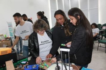 Foto - Professores da Secretaria de Educação de Cajati recebem Certificação do Curso de Robótica