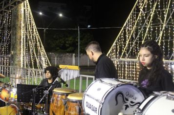 Foto - ABERTURA OFICIAL DO NATAL ENCANTADO ACONTECEU NA NOITE DESTE SÁBADO (7/12)