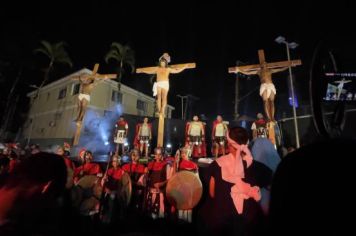 Foto - PAIXÃO DE CRISTO EMOCIONA CERCA DE 1500 MIL PESSOAS NA PRAÇA DA BÍBLIA