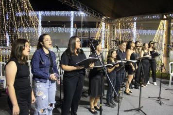 Foto - ABERTURA OFICIAL DO NATAL ENCANTADO ACONTECEU NA NOITE DESTE SÁBADO (7/12)