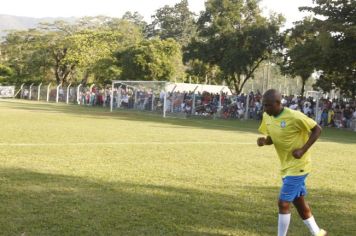 Foto - JOGO COMEMORATIVO COM EX-CRAQUES DA SELEÇÃO BRASILEIRA- CAJATI, 31 ANOS