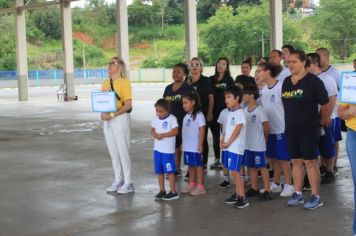 Foto - Torneio de Atletismo entres as APAES do Vale do Ribeira foi realizado no Centro de Eventos em Cajati