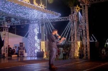 Foto - Espetáculo Rei Leão e banda Projeto X