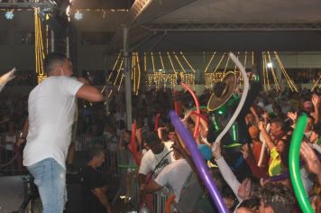 Foto - Réveillon com a Banda Origins