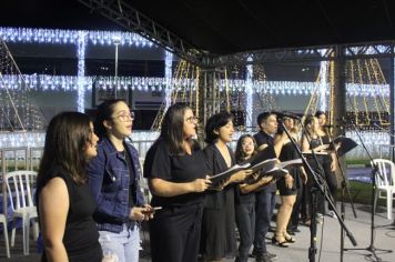 Foto - ABERTURA OFICIAL DO NATAL ENCANTADO ACONTECEU NA NOITE DESTE SÁBADO (7/12)