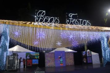 Foto - ABERTURA OFICIAL DO NATAL ENCANTADO ACONTECEU NA NOITE DESTE SÁBADO (7/12)