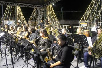 Foto - ABERTURA OFICIAL DO NATAL ENCANTADO ACONTECEU NA NOITE DESTE SÁBADO (7/12)